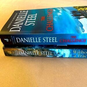 Danielle Steel bundle of two paperback books bestseller